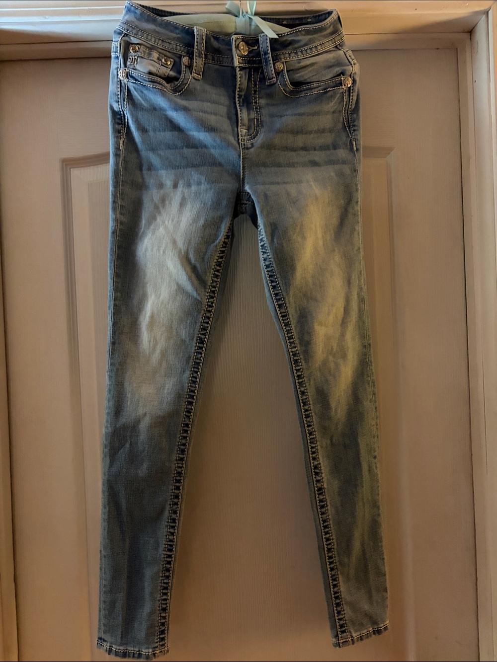 Miss Me Light Wash Women’s Skinny Jeans - Blue 26